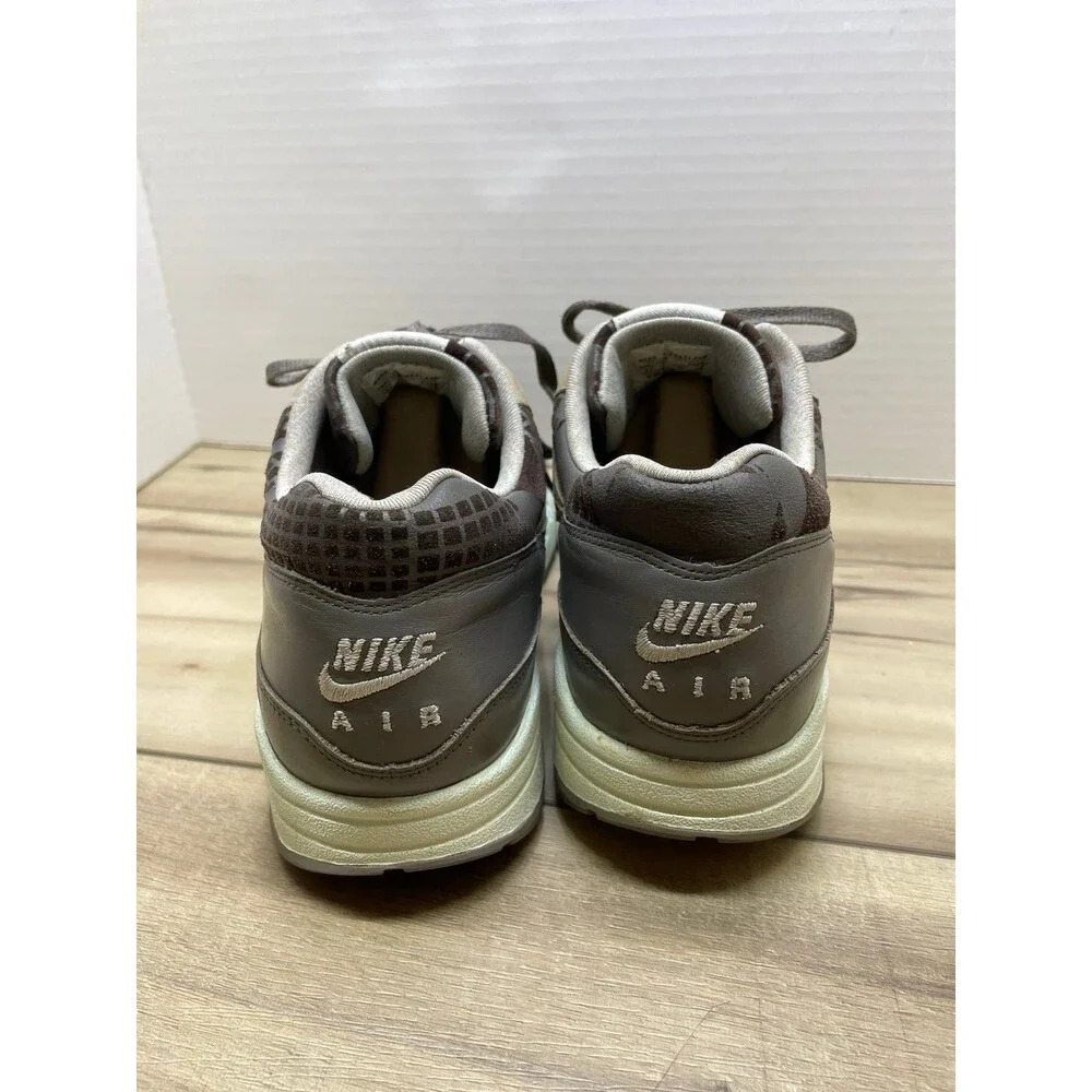Nike air max